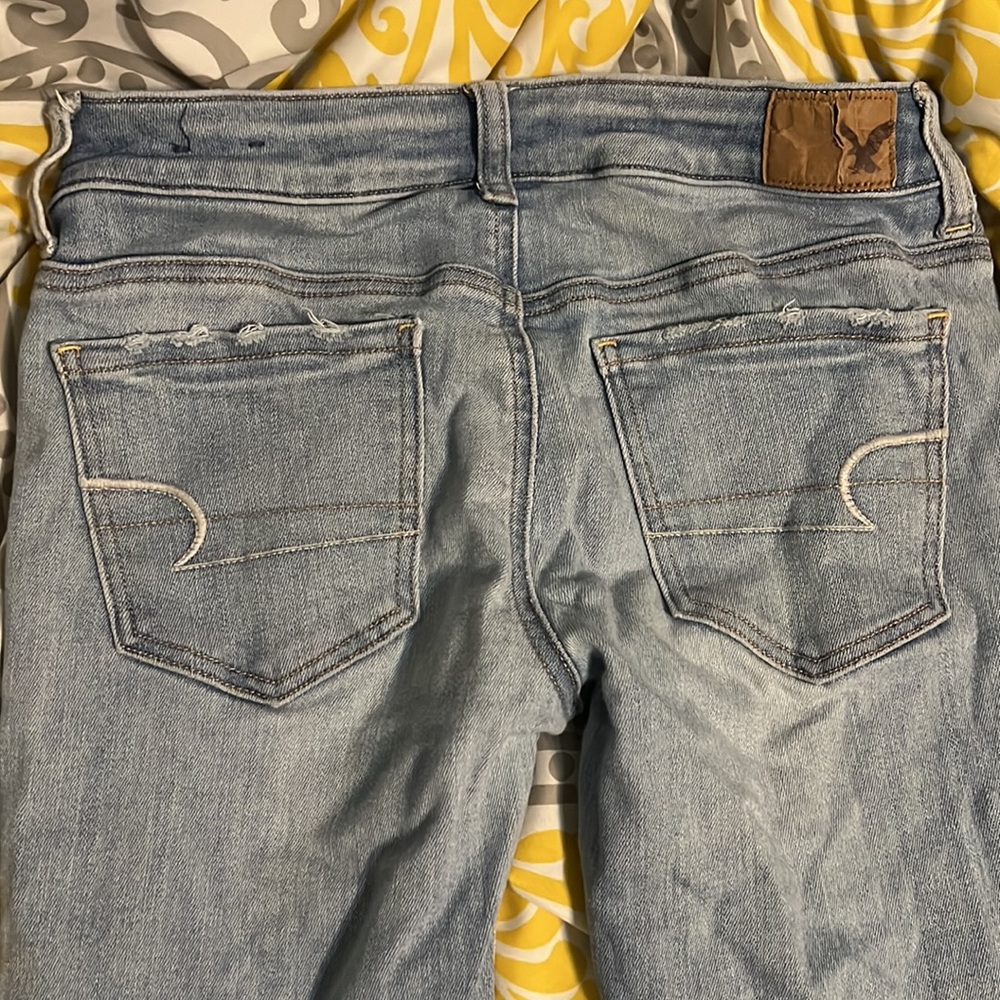 Size 4 American eagle Jegging full length jeans , light wash - Picture 4 of 5
